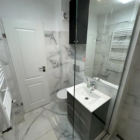 Apartament Brt *